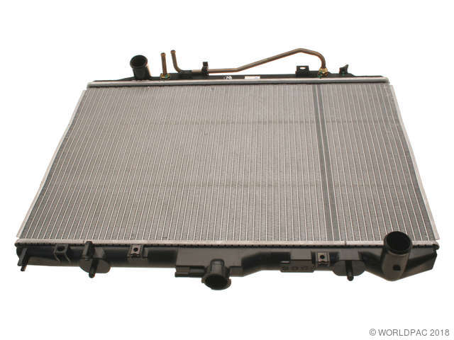 Foto de Radiador para Honda Passport Isuzu Rodeo Isuzu Amigo Isuzu Rodeo Sport Isuzu Axiom Marca Csf Radiator Nmero de Parte W0133-1603614