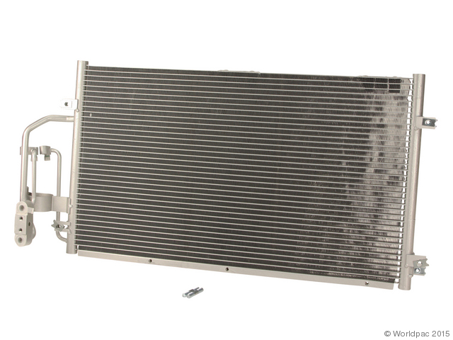 Foto de Condensador de Aire Acondicionado para Saturn Marca Csf Radiator Nmero de Parte W0133-1770143