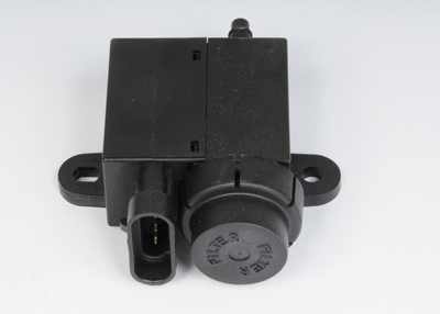 Foto de Valvula Solenoide Regulador Presion Vacio y Evaporacion para GMC S15 1989 Marca AC Delco Nmero de Parte 214-365