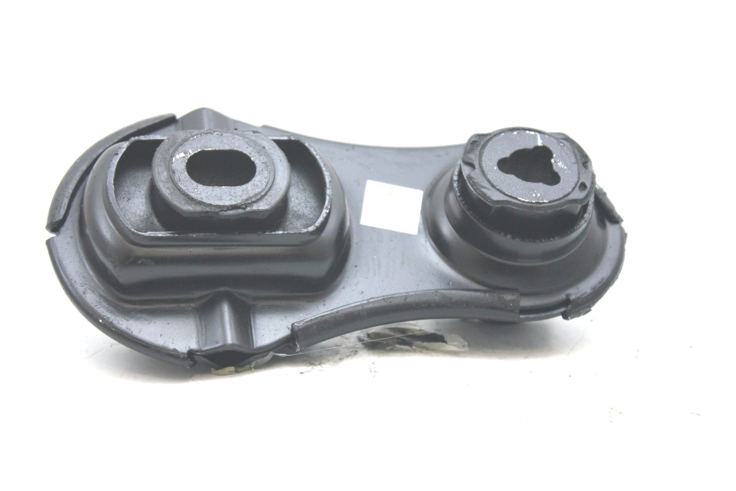 Foto de Soporte Amortiguador de Torque del Motor para Ford Explorer 2013 Marca DEA PRODUCTS Nmero de Parte A5569