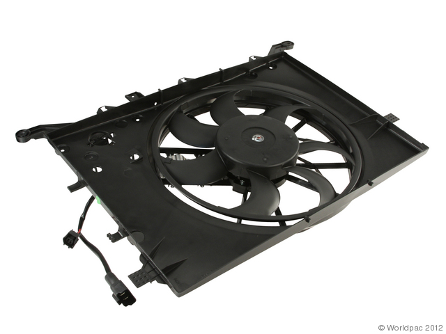 Foto de Montura de ventilador de enfriado de motor para Volvo S60 Volvo S80 Volvo V70 Volvo XC70 Marca Dorman Nmero de Parte W0133-1661307