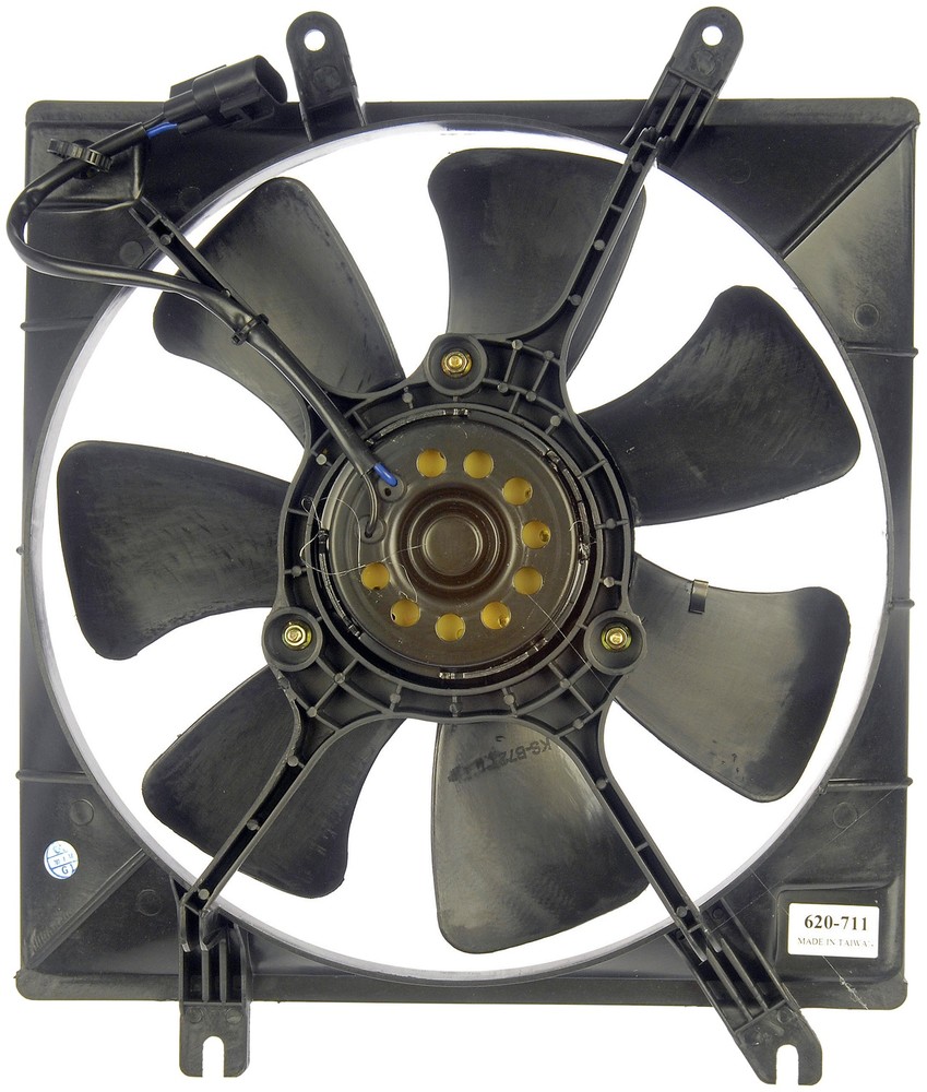 Foto de Montura de ventilador de enfriado de motor para Kia Sephia 1998 1999 2000 2001 Kia Spectra 2000 2001 Marca DORMAN OE SOLUTIONS Nmero de Parte #620-711