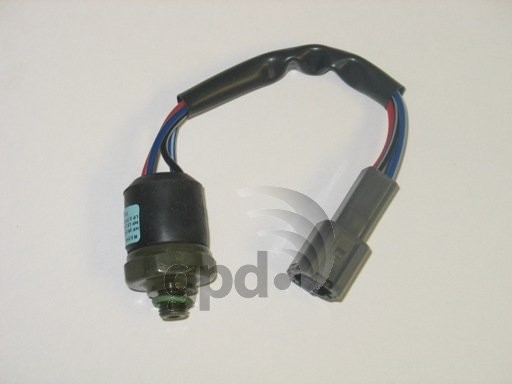 Foto de Switch Trinario Aire Acondicionado para Nissan Altima 1994 Marca GLOBAL PARTS Nmero de Parte 1711486