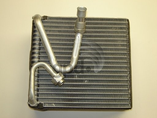 Foto de Nucleo del evaporador del aire acondicionado para Suzuki Esteem Suzuki Swift Geo Metro Marca GLOBAL PARTS Nmero de Parte #4711291