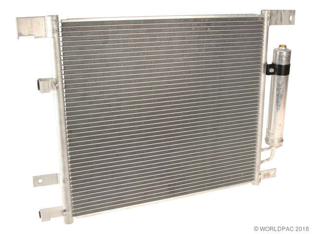 Foto de Condensador de Aire Acondicionado para Nissan Versa Nissan Versa Note Nissan Micra Marca Koyo Cooling Nmero de Parte W0133-2022970