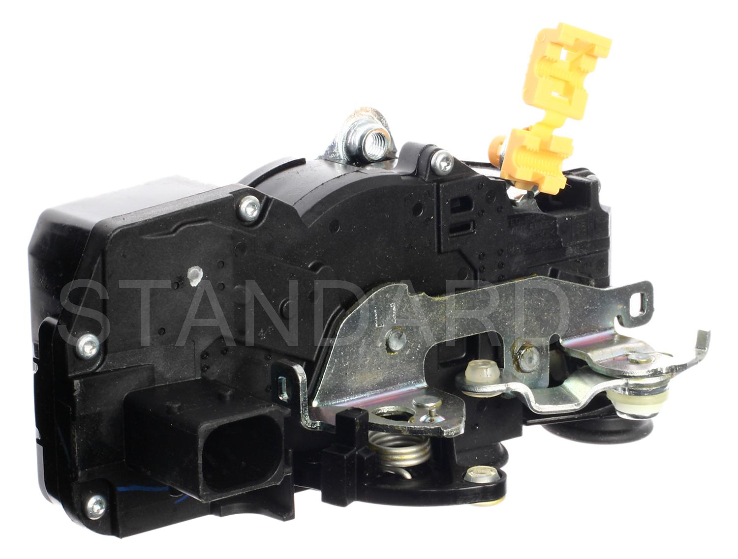 Foto de Motor Actuador de Seguro Elctrico de la puerta para Cadillac CTS 2003 2004 Marca STANDARD MOTOR Nmero de Parte DLA-670