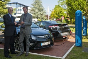 El Opel Ampera ya circula por el Pas Vasco