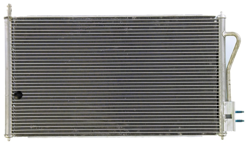 Foto de Condensador de Aire Acondicionado para Ford Focus 2001 2005 Marca APDI N�mero de Parte 7014938