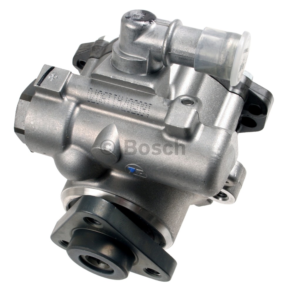 Foto de Bomba de Direcci�n Asistida Pump para Volkswagen Passat 2004 2005 Marca BOSCH N�mero de Parte KS01000581 Remanufacturada Remanufacturado