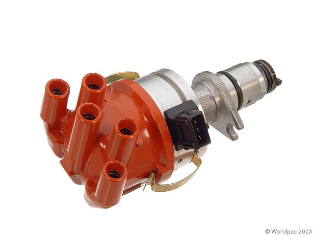 Foto de Distribuidor para Saab 9-3 Saab 900 Marca Bosch Remanufacturado N�mero de Parte W0133-1600537