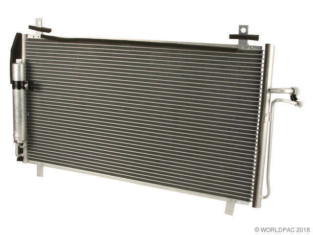 Foto de Condensador de Aire Acondicionado para Nissan 350Z Marca Csf Radiator Nmero de Parte W0133-1794945