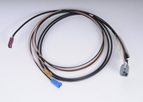 Foto de Cable de Antena de GPS para Buick Enclave Chevrolet Traverse GMC Acadia Saturn Outlook Marca AC Delco Nmero de Parte 25955418