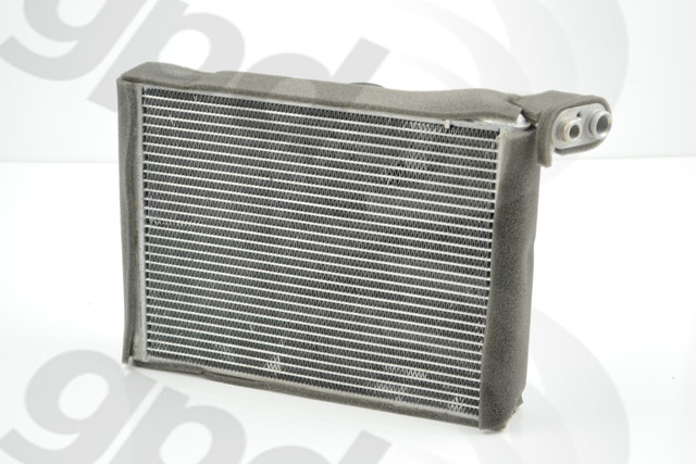 Foto de Nucleo del evaporador del aire acondicionado para Toyota Yaris Scion xD Marca GLOBAL PARTS Nmero de Parte #4711999