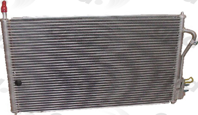 Foto de Condensador de Aire Acondicionado para Ford Focus 2002 2005 Marca GLOBAL PARTS N�mero de Parte 4938C