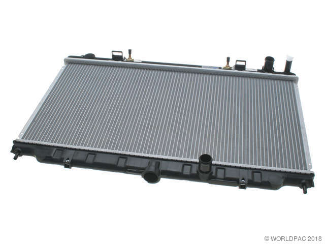 Foto de Radiador para Nissan Sentra Marca Koyo Cooling Nmero de Parte W0133-1604765