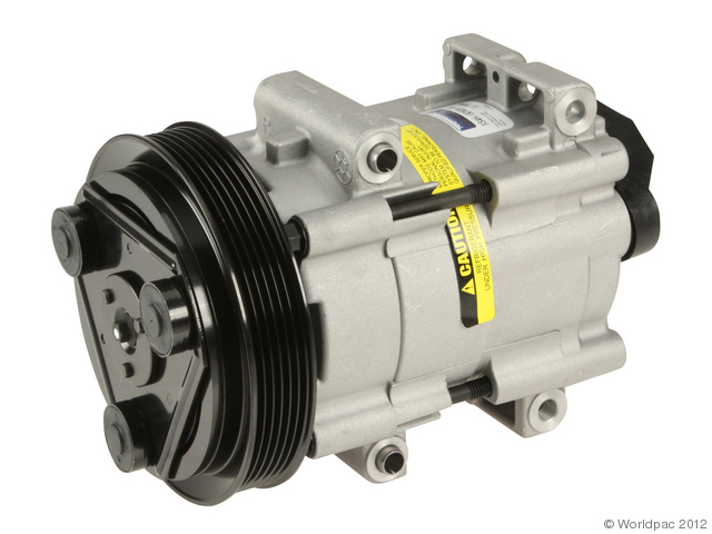 Foto de Compresor Aire Acondicionado para Ford Focus 2000 2001 2002 Marca Metrix N�mero de Parte W0133-1839658