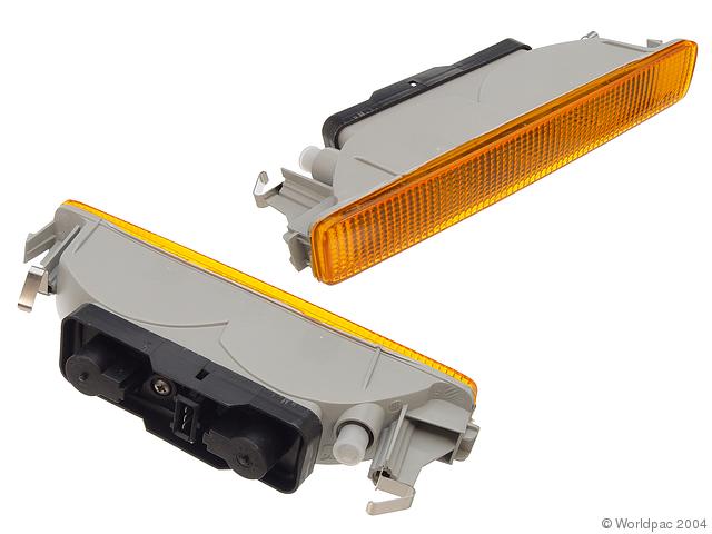 Foto de Luz de cruce para Jaguar XJ12 Jaguar Vanden Plas Jaguar XJ6 Jaguar XJR Marca Genuine Nmero de Parte W0133-1605144