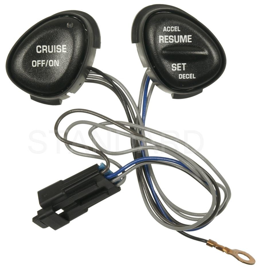 Foto de Interruptor Control de Crucero para Chevrolet Malibu 2000 2001 2002 2003 Chevrolet Classic 2004 2005 Marca STANDARD MOTOR N�mero de Parte CCA1070