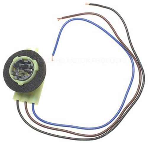 Foto de Zcalo de Luz Trasera para Chevrolet Blazer Chevrolet Malibu GMC Savana 1500 GMC Savana 3500 Oldsmobile Aurora Marca STANDARD MOTOR Nmero de Parte S-584