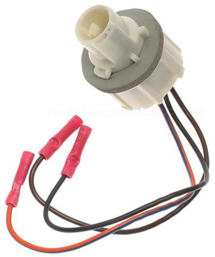 Foto de Zcalo de Luz Trasera para Ford LTD 1982 Ford Escort 1990 Ford Fairmont 1982 Marca STANDARD MOTOR Nmero de Parte S-533