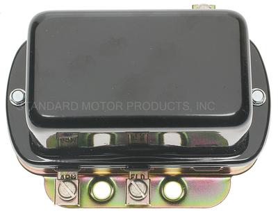 Foto de Regulador de Voltaje para Chrysler Dodge Jeep Plymouth Studebaker DeSoto Marca STANDARD MOTOR Nmero de Parte VR-4