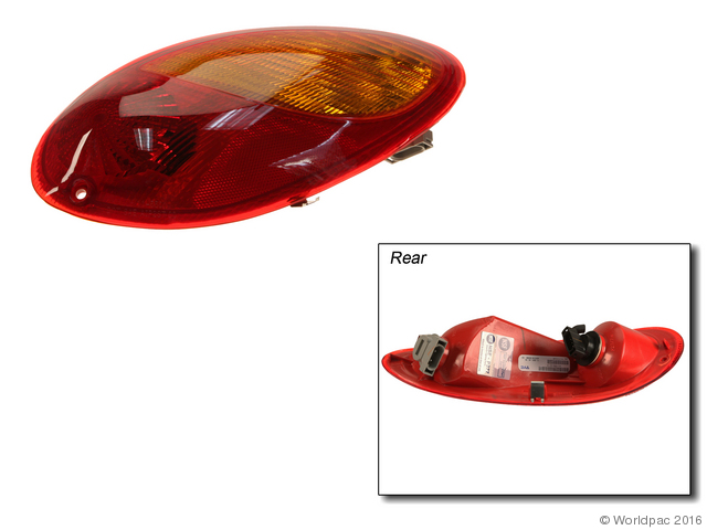 Foto de Conjunto de luz trasera para Chrysler PT Cruiser 2001 2002 2003 2004 2005 Marca Tyc Nmero de Parte W0133-1962305